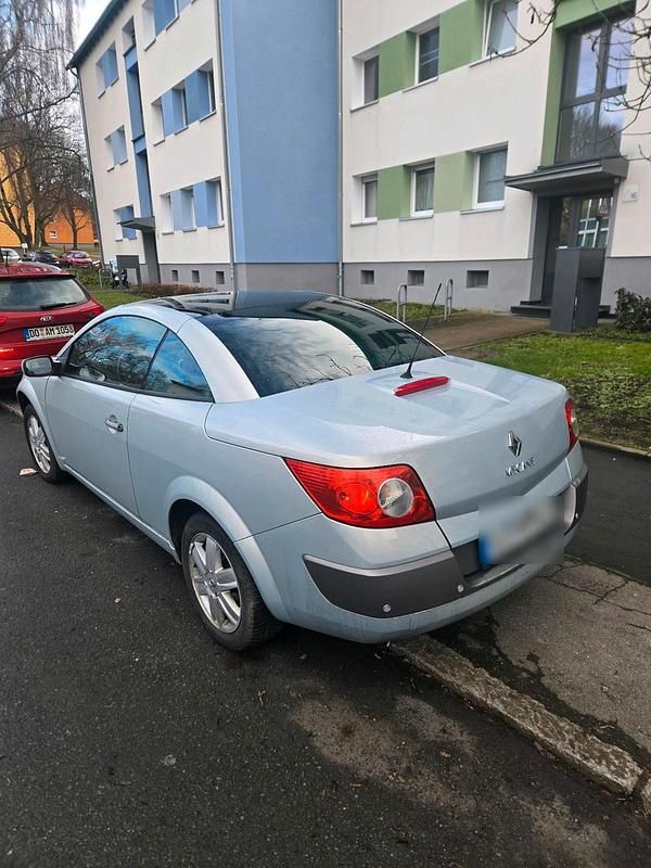 Gebraucht Renault Mégane Cabriolet 113 PS (83 kW) 2004 Grau Cabrio