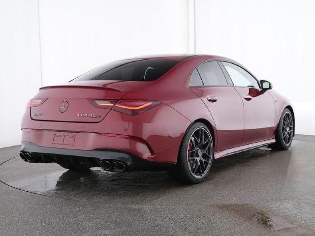 Manufaktur lack manufaktur patagonienrot (metallic) Gebraucht 2024 Mercedes CLA45 AMG AMG Coupé | 61.899 € (Fairer Preis) - Bild 1/4