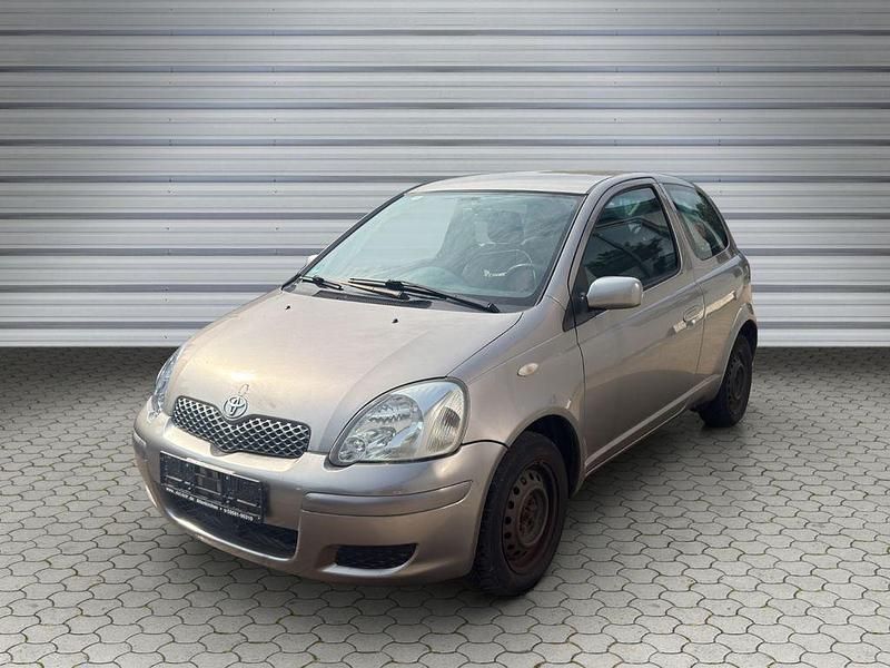 Grau Gebraucht 2005 Toyota Yaris Sol Kleinwagen | 770 € (Fairer Preis) - Bild 1/4