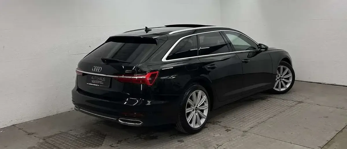 Gebraucht Audi A6 Sport 265 PS (194 kW) 2022 Mythosschwarz (metallic) Kombi
