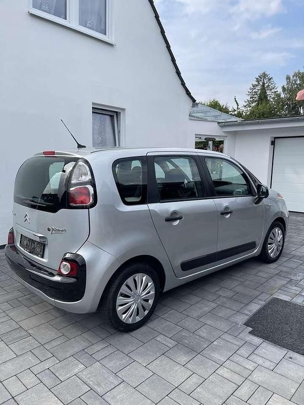 Gebraucht Citroën C3 Tendance 120 PS (88 kW) 2011 Van / Kleinbus