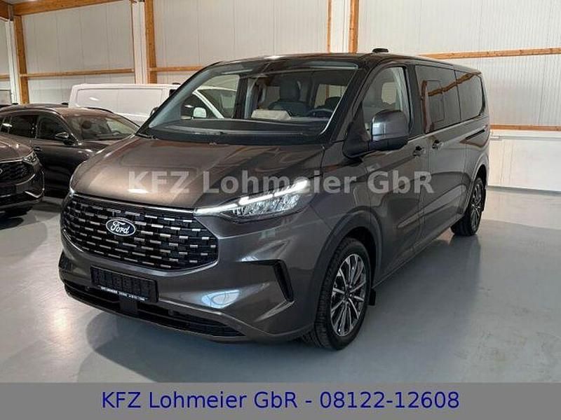 Magneticgrau metallic Neu 2025 Ford Tourneo Custom Titanium Van / Kleinbus | 67.890 € (Teuer) - Bild 1/4