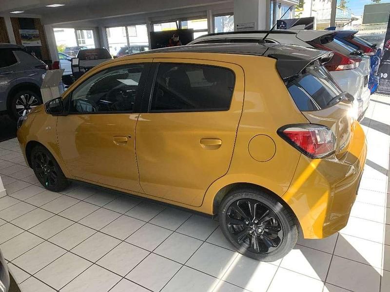 Neu Mitsubishi Space Star Select+ 71 PS (52 kW) 2025 Citringelb/pianoschwarz Limousine