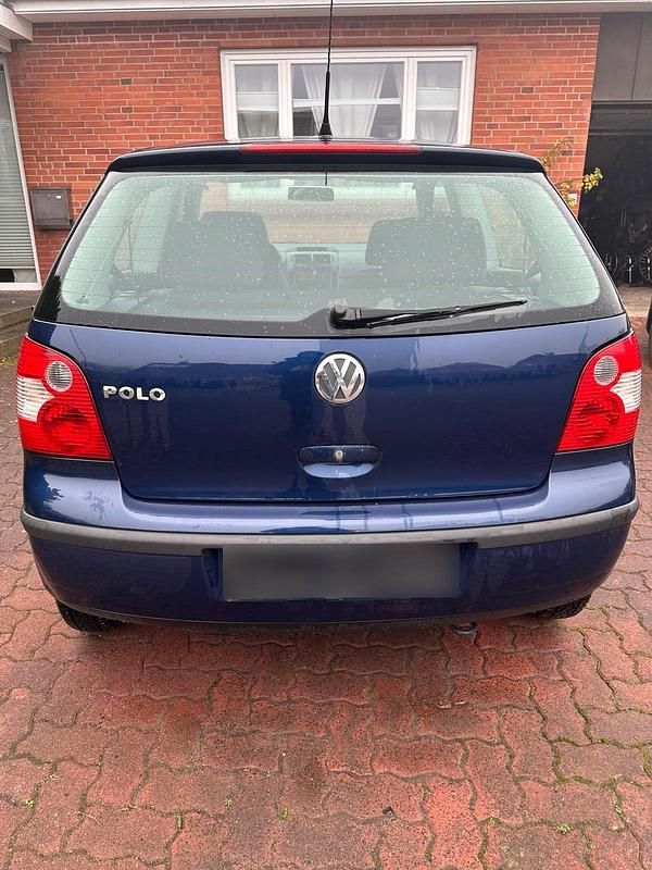 Gebraucht VW Polo 54 PS (39 kW) 2002 Blau Kleinwagen