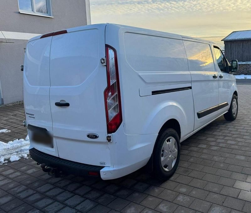 Gebraucht Ford Transit Custom 170 PS (125 kW) 2020 Weiß Van / Kleinbus