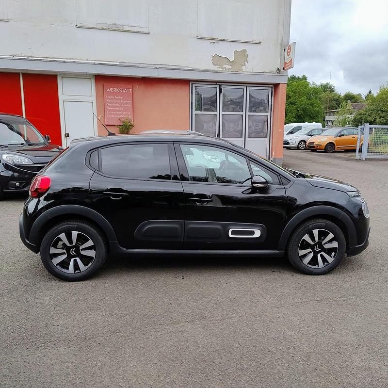 Gebraucht Citroën C3 PureTech 110 PS (80 kW) 2024 Perlaneraschwarz Kleinwagen