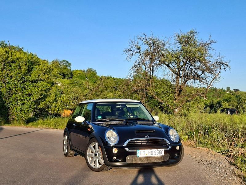 Gebraucht Mini John Cooper Works 211 PS (155 kW) 2003 Schwarz Kleinwagen