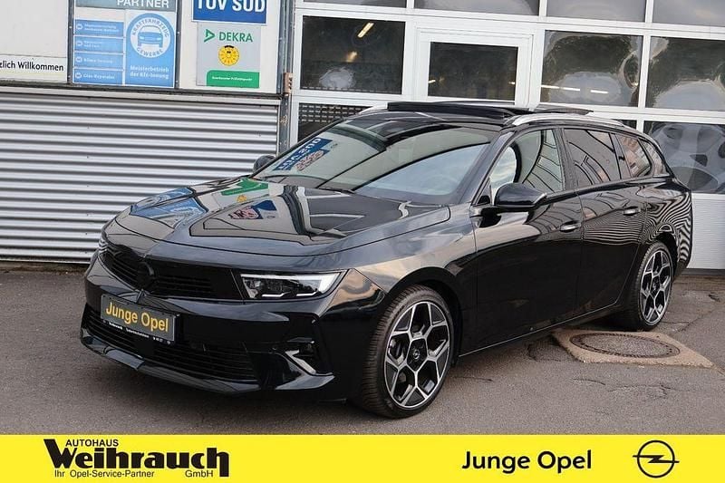 Schwarz Gebraucht 2024 Opel Astra Ultimate Kombi | 26.795 € (Fairer Preis) - Bild 1/4