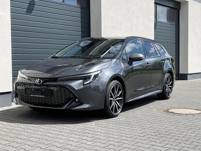 Neu 2025 Toyota Corolla Elegant Kombi | 39.479 € - Bild 1/4