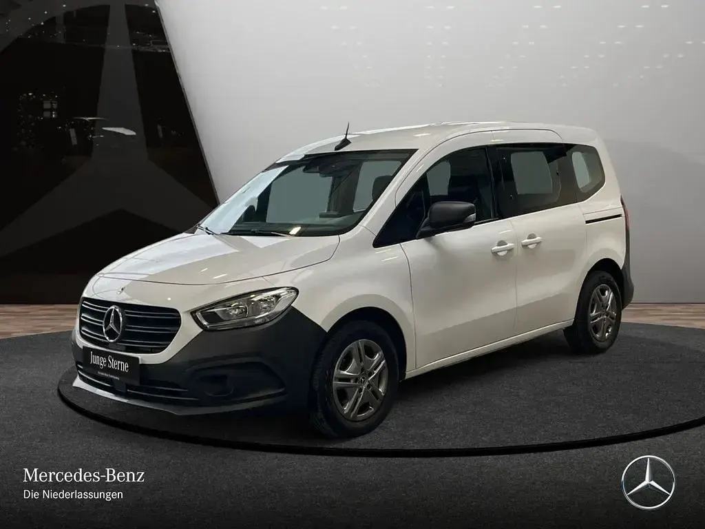 Gebraucht Mercedes Citan 110 95 PS (69 kW) 2023 Weiß Van / Kleinbus