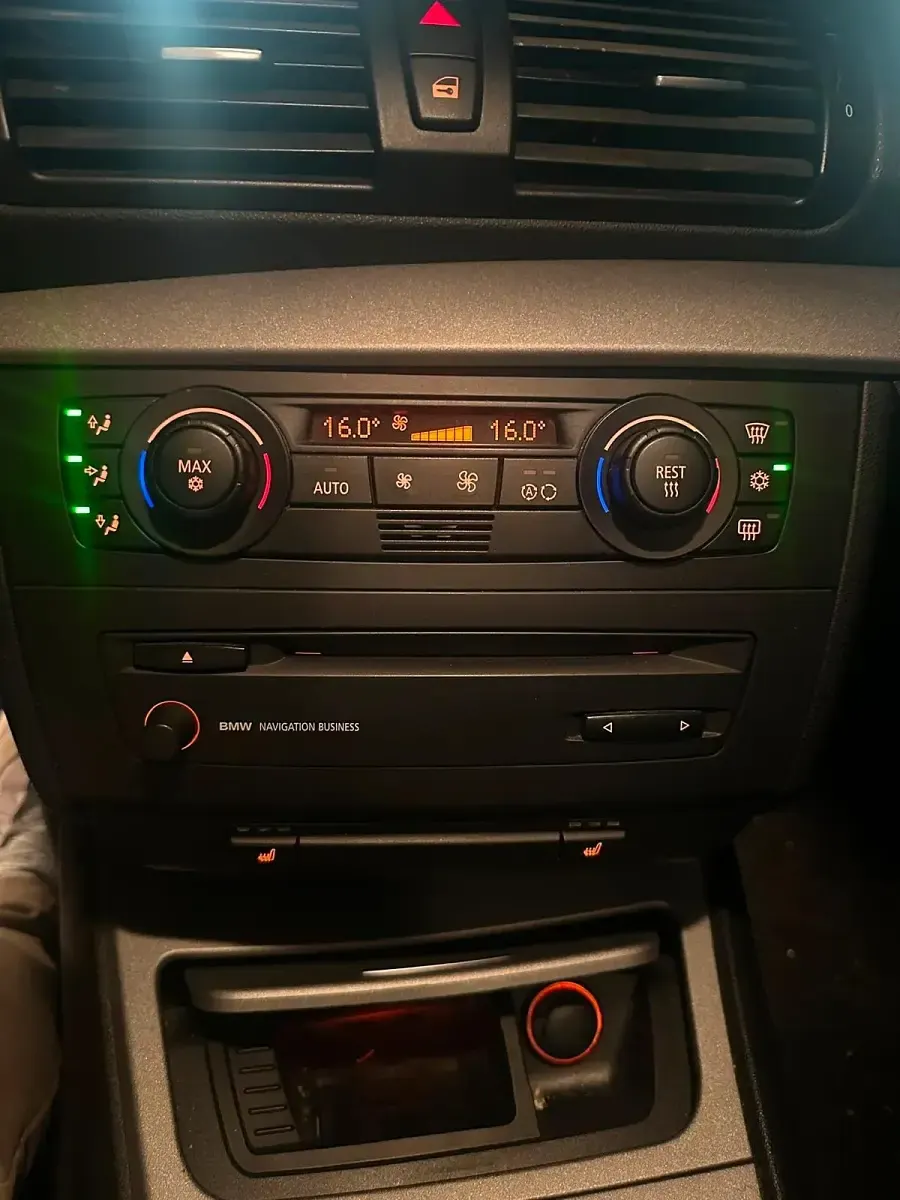 Gebraucht BMW 116 116 PS (85 kW) 2005 Schwarz Kleinwagen