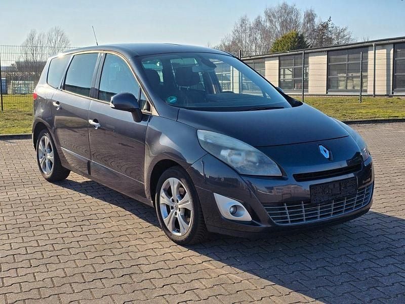 Gebraucht Renault Scénic III Dynamique 106 PS (77 kW) 2011 Grau Van / Kleinbus