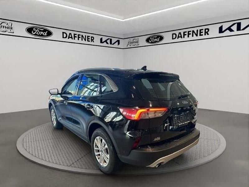 Gebraucht Ford Kuga Titanium 190 PS (139 kW) 2022 Schwarz SUV