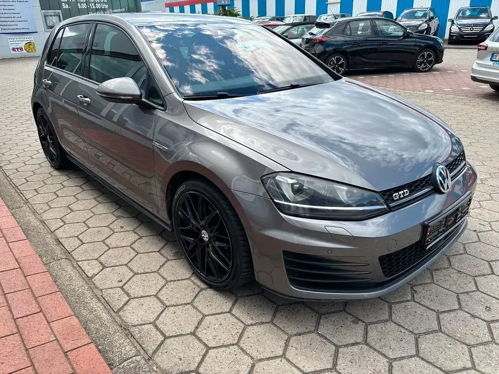 Gebraucht VW Golf VII GTD 184 PS (135 kW) 2015 Grau Limousine