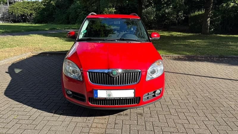 Gebraucht Skoda Fabia 70 PS (51 kW) 2008 Rot Kombi