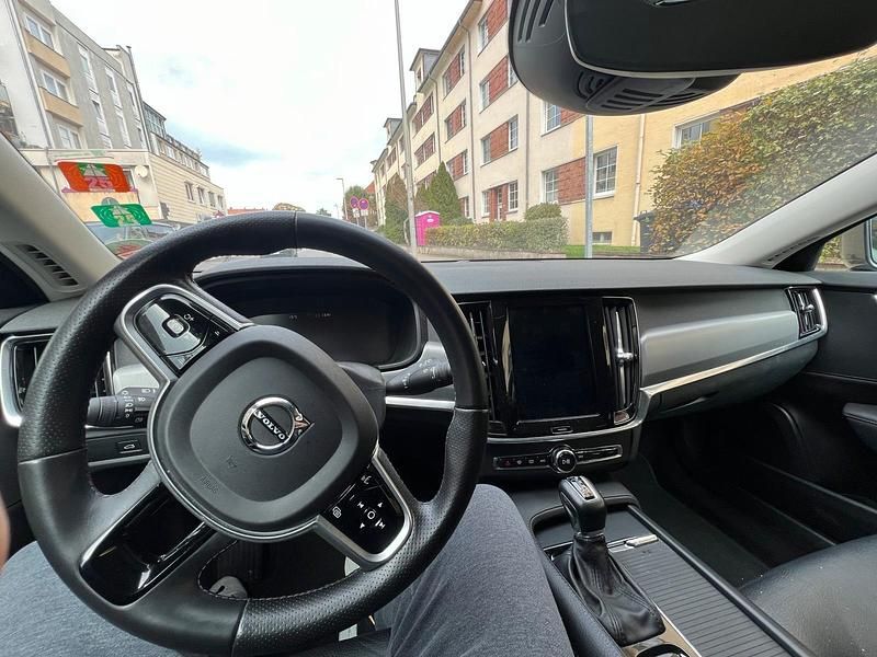 Gebraucht Volvo V90 190 PS (139 kW) 2019 Kombi