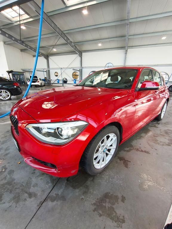 Gebraucht BMW 116 136 PS (100 kW) 2013 Rot Kleinwagen