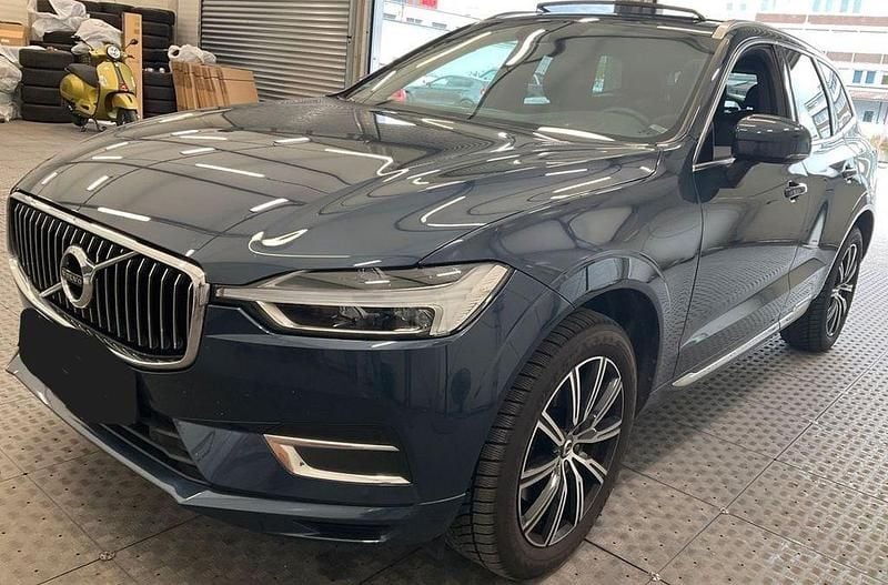 Blau Gebraucht 2019 Volvo XC60 Inscription SUV | 28.999 € (Superpreis) - Bild 1/1