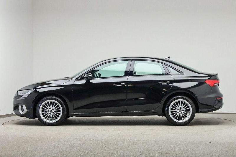 Gebraucht Audi A3 Advanced Plus 150 PS (110 kW) 2022 Mythosschwarz metallic Limousine