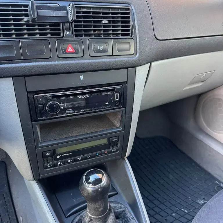 Gebraucht VW Golf III 101 PS (74 kW) 1998 Blau Limousine