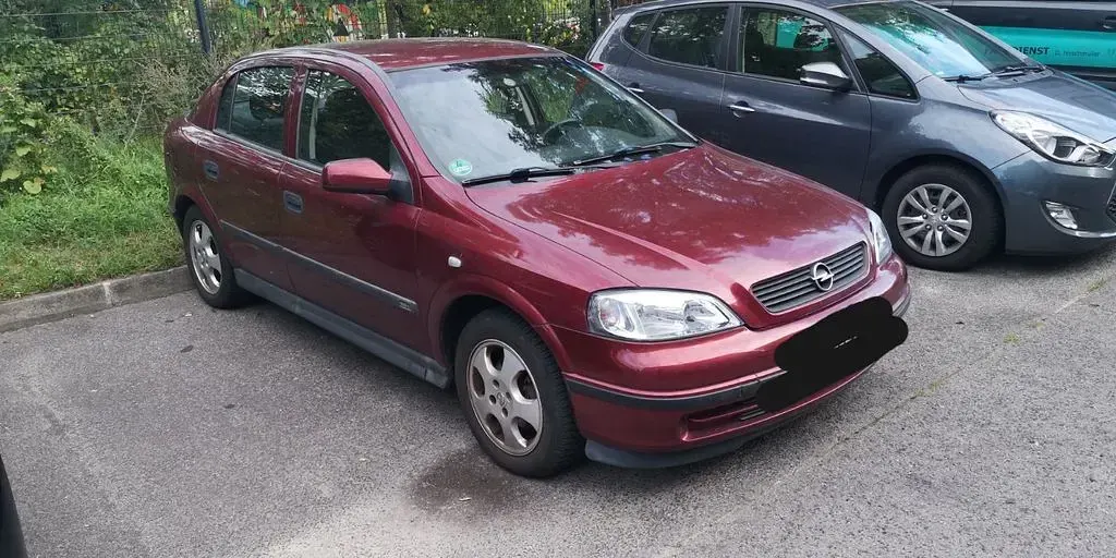 Gebraucht Opel Astra 101 PS (74 kW) 1999 Rot Limousine