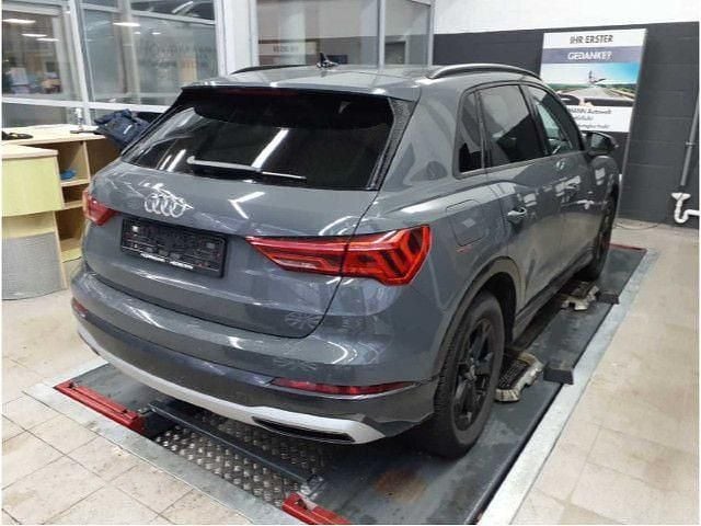 Gebraucht Audi Q3 Advanced Plus 150 PS (110 kW) 2023 Nanograu metallic SUV