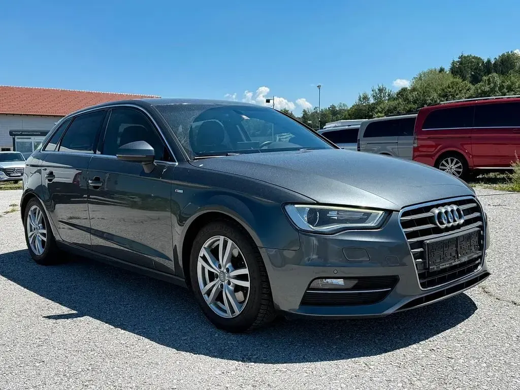 Gebraucht Audi A3 S-Line 179 PS (131 kW) 2013 Grau Limousine