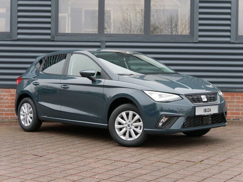 Grau Neu 2025 Seat Ibiza Limousine | 23.990 € (Fairer Preis) - Bild 1/3