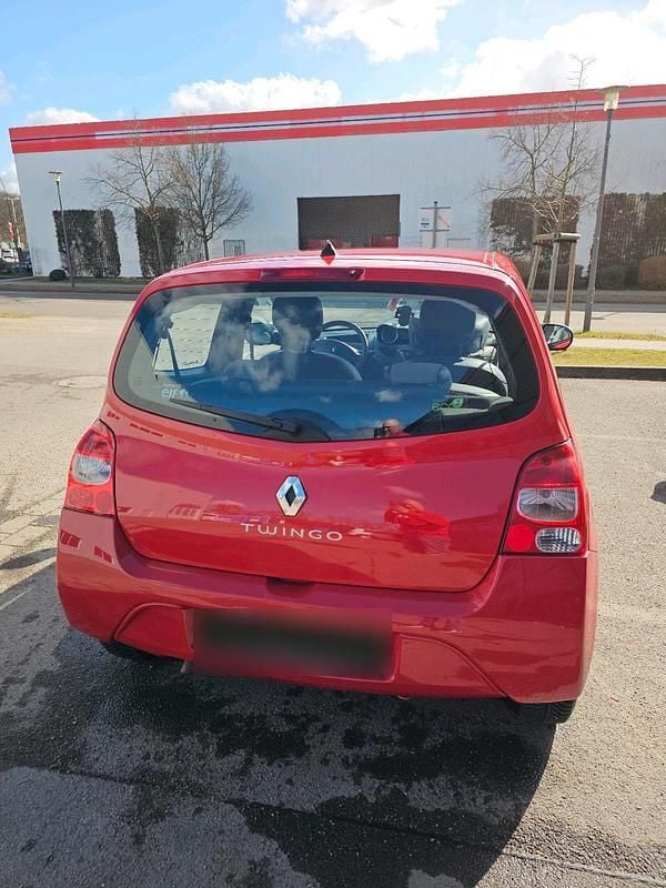 Gebraucht Renault Twingo 58 PS (42 kW) 2010 Rot Kleinwagen