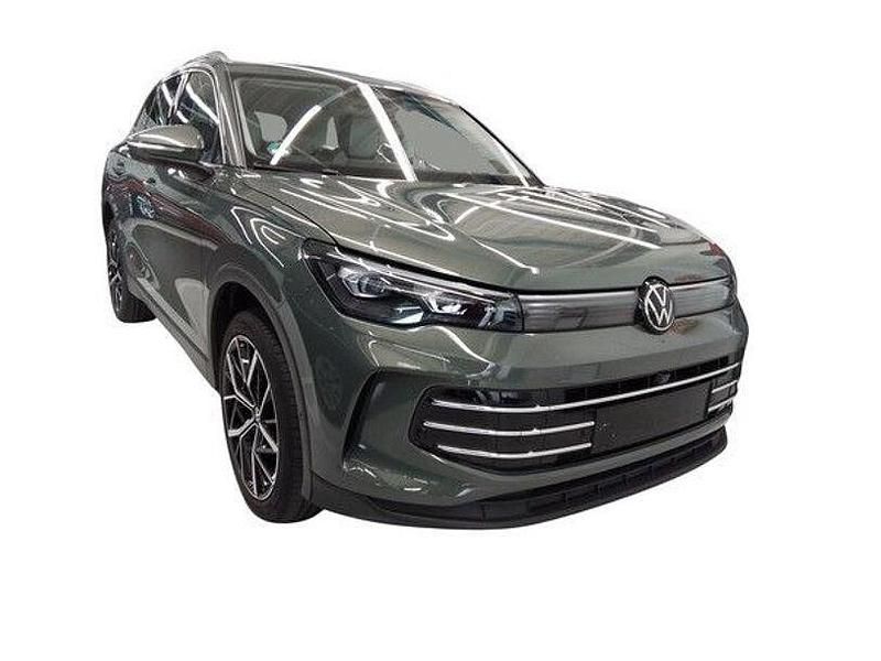 Gebraucht VW Tiguan Elegance 204 PS (150 kW) 2025 Cipressinogrün metallic SUV