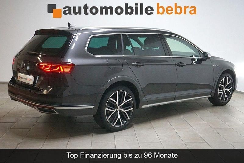 Gebraucht VW Passat Alltrack 200 PS (147 kW) 2022 Mangangrau Kombi