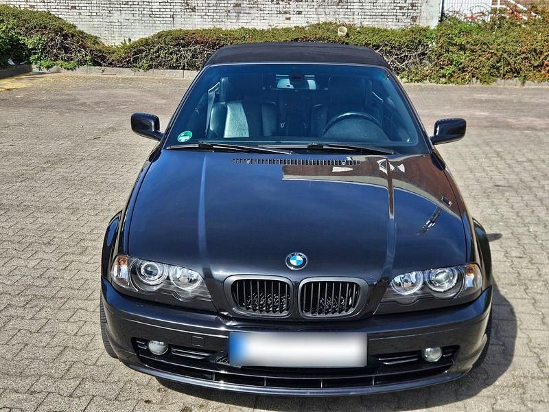 Usata BMW 325 192 CV (141 kW) 2000 Nero Cabrio