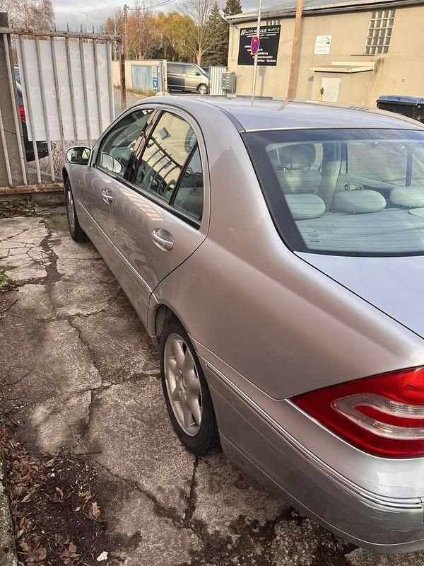 Gebraucht Mercedes C240 170 PS (125 kW) 2000 Grau Limousine