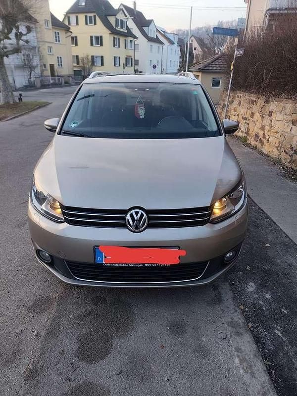 Gebraucht VW Touran Highline 177 PS (130 kW) 2014 Van / Kleinbus