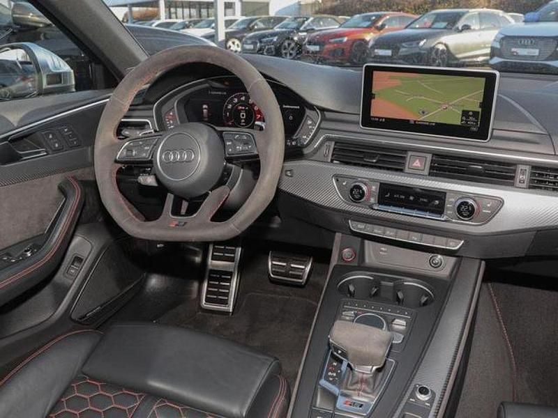 Gebraucht Audi RS4 Ambiente 450 PS (330 kW) 2019 Mythosschwarz metallic Kombi