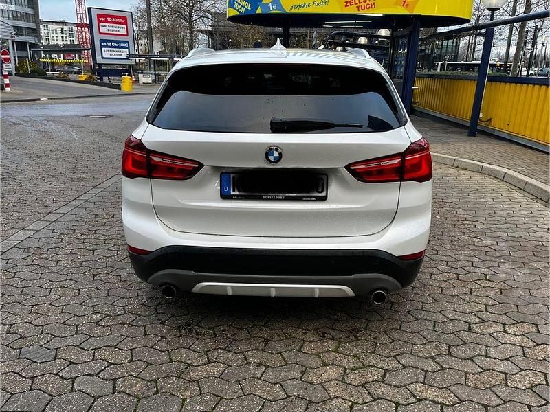 Gebraucht BMW X1 190 PS (139 kW) 2017 Weiß SUV