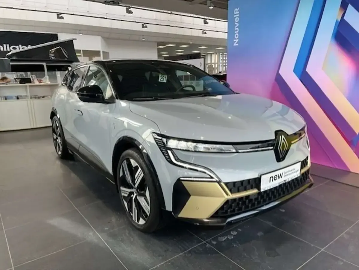Brugt Renault Megane E-Tech Iconic 160 kW (218 HK) 2023 Grå Sedan