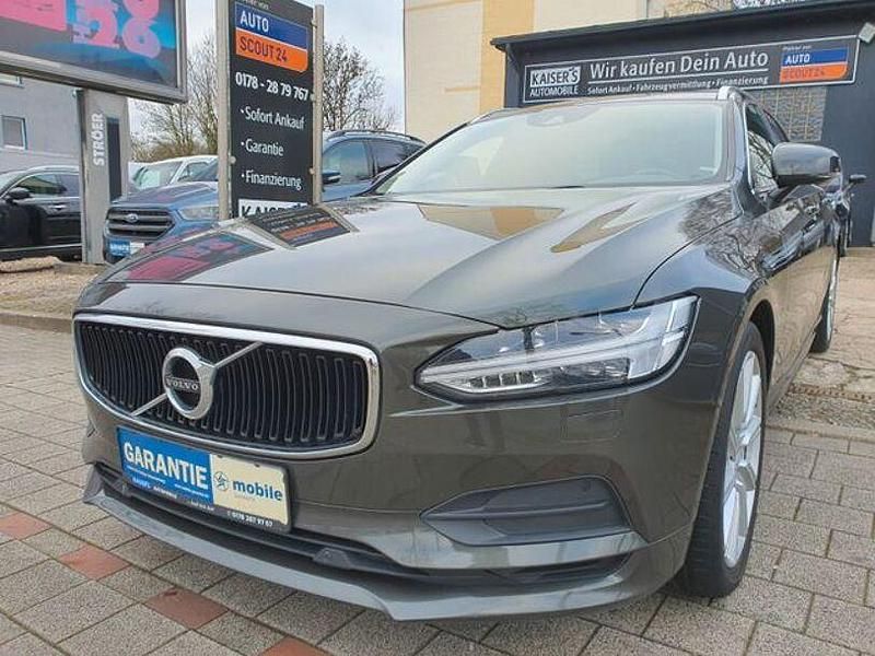 Gebraucht Volvo V90 Momentum 190 PS (139 kW) 2018 Grau Kombi