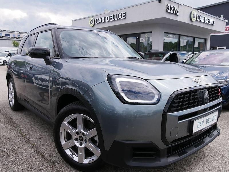 Grau Gebraucht 2024 Mini Cooper S Countryman SUV | 46.999 € - Bild 1/4