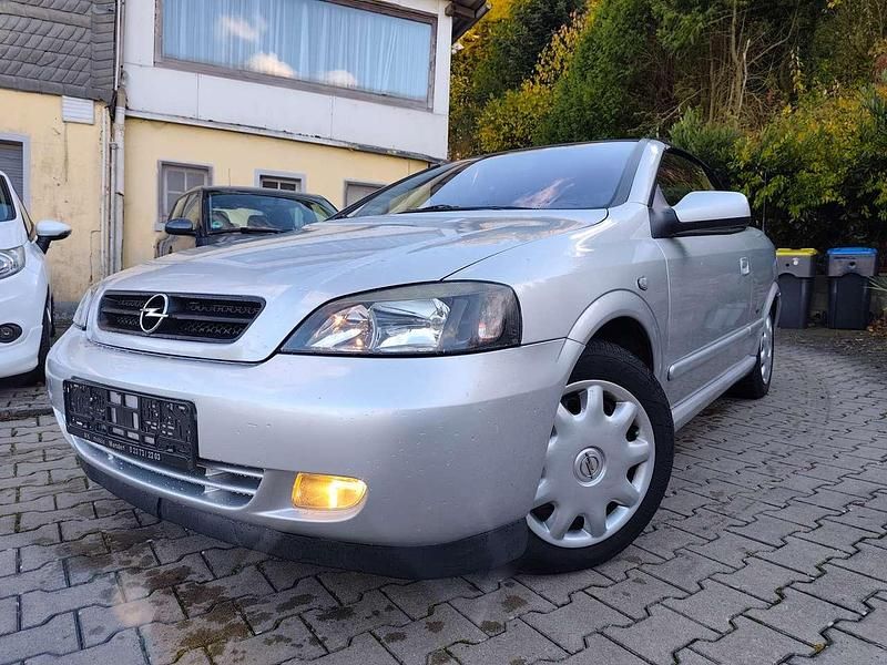 Starsilber Gebraucht 2002 Opel Astra Cabriolet Cabrio | 2.999 € (Teuer) - Bild 1/3
