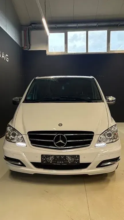 Gebraucht Mercedes Viano Avantgarde 224 PS (164 kW) 2013 Weiß Van / Kleinbus