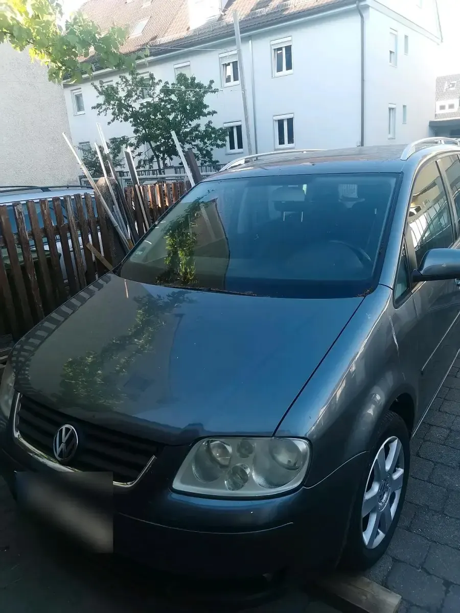 Usata VW Touran 136 CV (100 kW) 2004 Grigio Monovolume