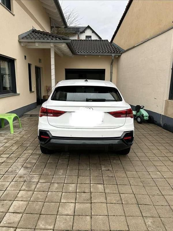 Gebraucht Audi Q3 Basis 150 PS (110 kW) 2020 Weiß SUV