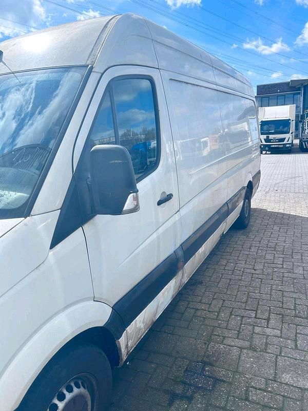 Gebraucht VW Crafter 163 PS (119 kW) 2010 Weiß Van
