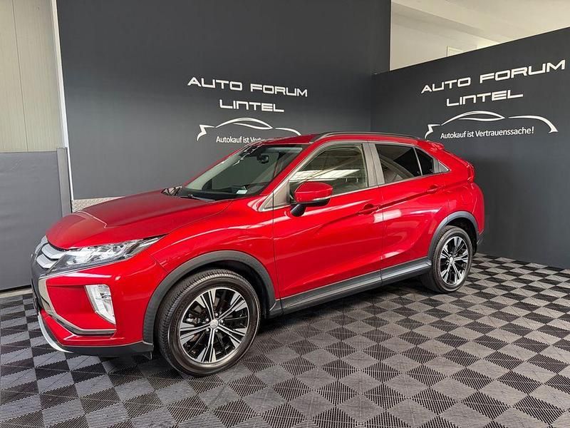 Gebraucht Mitsubishi Eclipse Cross Active 163 PS (119 kW) 2018 Red diamond SUV