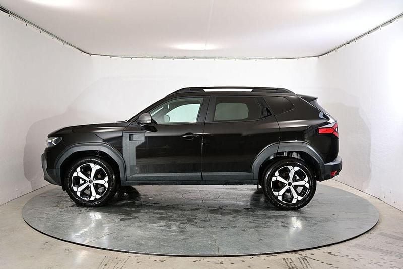 Neu Dacia Duster Journey 131 PS (96 kW) 2025 Perlmuttschwarz meta.../schwa SUV