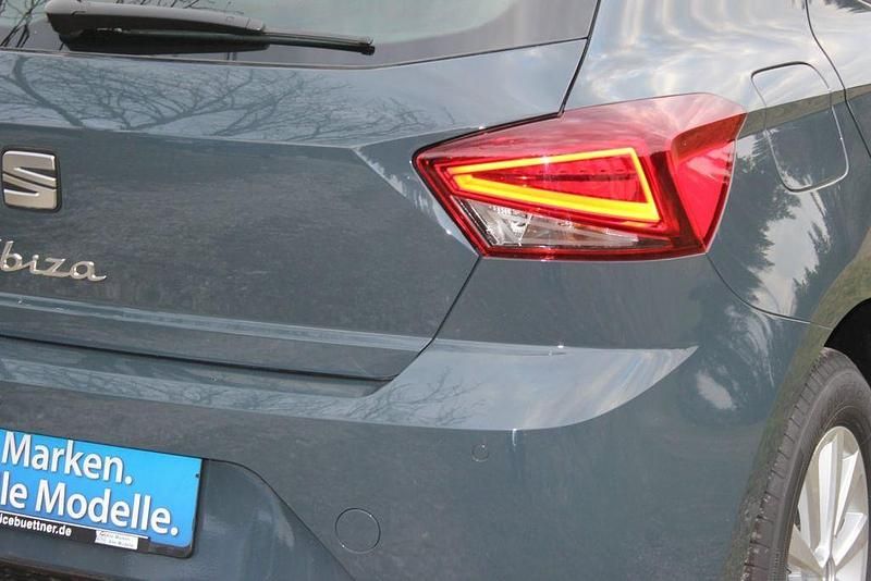 Neu Seat Ibiza Reference 80 PS (58 kW) 2026 Blau Kleinwagen