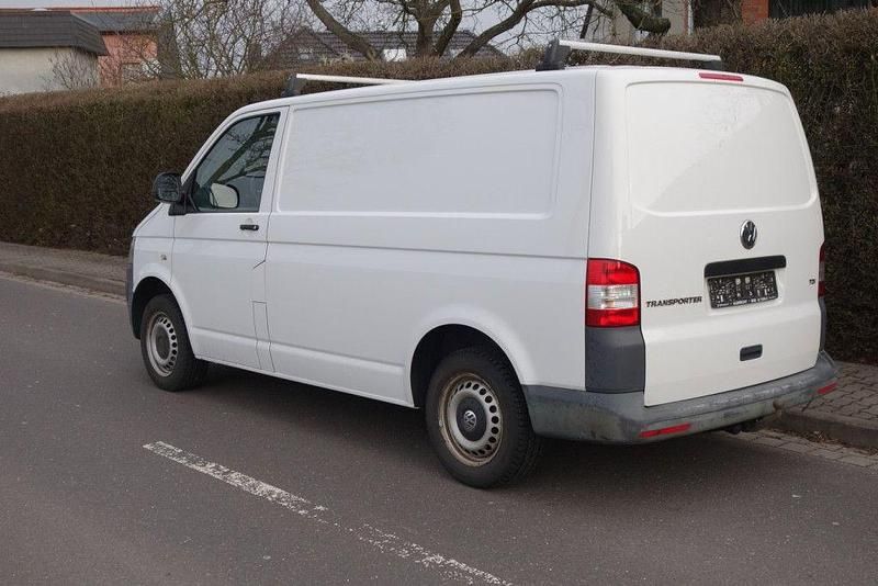 Gebraucht VW Transporter 102 PS (75 kW) 2013 Weiß Van