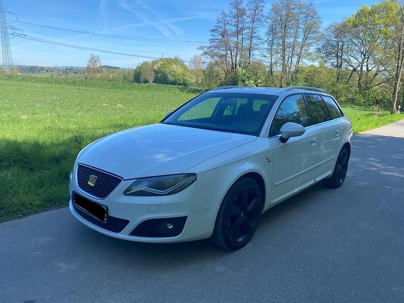 Second-hand Seat Exeo 170 CP (125 kW) 2012 Alb Break