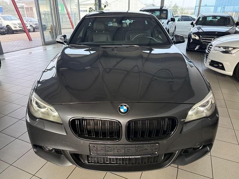 Grau Gebraucht 2016 BMW 518 M Sport Limousine | 19.499 € (Etwas zu teuer) - Bild 1/4